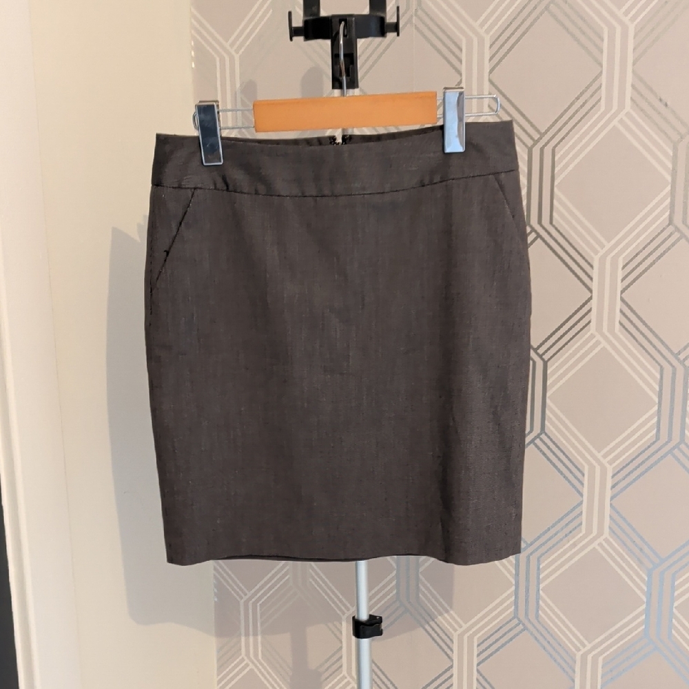 Elegant Brown Women's Skirt